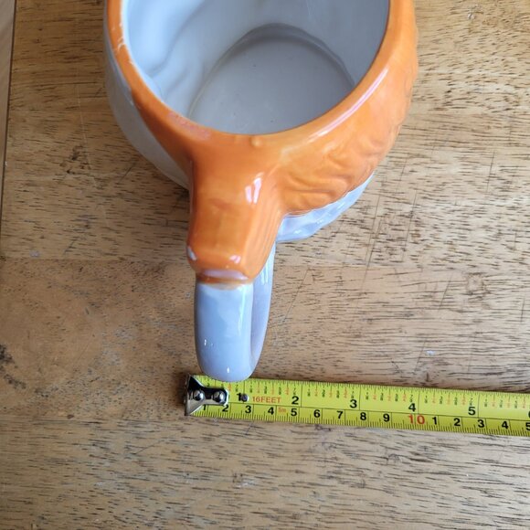 IT Pennywise 21 oz. Ceramic 3D Clown Mug Horror Stephen King Silver Buffalo GUC - Picture 10 of 10